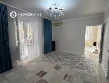 3-комнатная квартира, этаж 3 из 3, 66 м²
