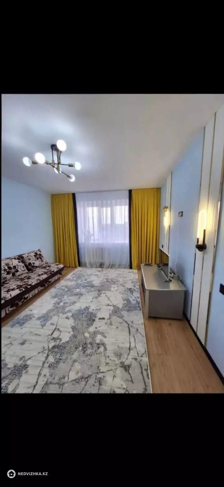 1-комнатная квартира, этаж 8 из 9, 38 м², фотография 3