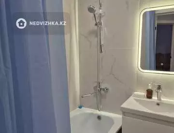 1-комнатная квартира, этаж 8 из 9, 38 м², миниатюра 12