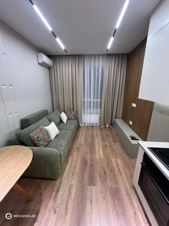 2-комнатная квартира, этаж 8 из 16, 44 м², фотография 4