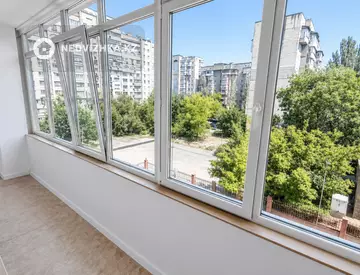 4-комнатная квартира, этаж 4 из 5, 185 м², миниатюра 5