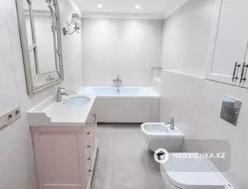 4-комнатная квартира, этаж 4 из 5, 185 м², миниатюра 10