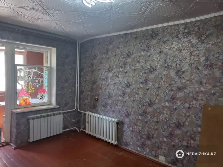 1-комнатная квартира, этаж 3 из 5, 33 м², фотография 2