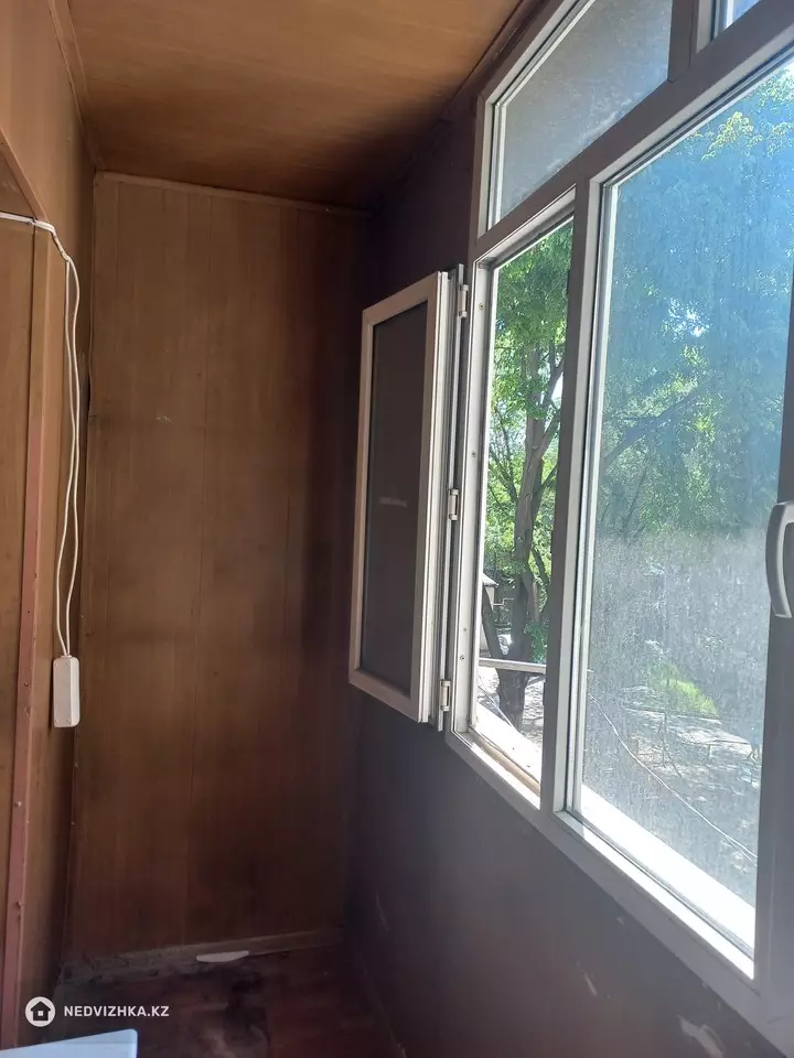 1-комнатная квартира, этаж 3 из 5, 33 м², фотография 5