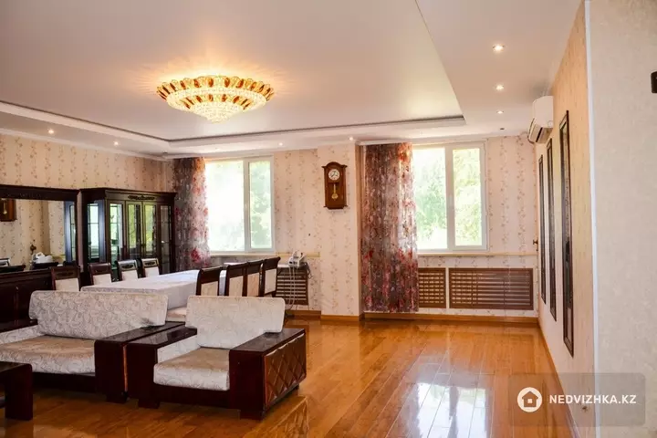 153 м², 4-комнатная квартира, этаж 3 из 3, 153 м², изображение - 1