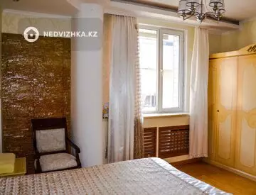 4-бөлмелі пәтер, қабат 3 барлық қабат саны 3, 153 м², 7-нобай
