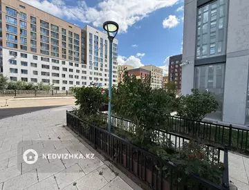 3-комнатная квартира, этаж 4 из 22, 90 м², миниатюра 11