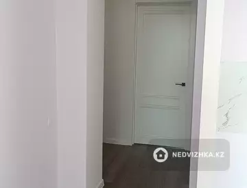 3-комнатная квартира, этаж 2 из 5, 62 м², миниатюра 12