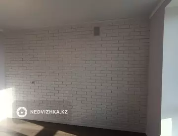 3-комнатная квартира, этаж 2 из 5, 62 м², миниатюра 9
