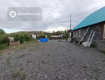 4-комнатная дача, 6 соток, 70 м²