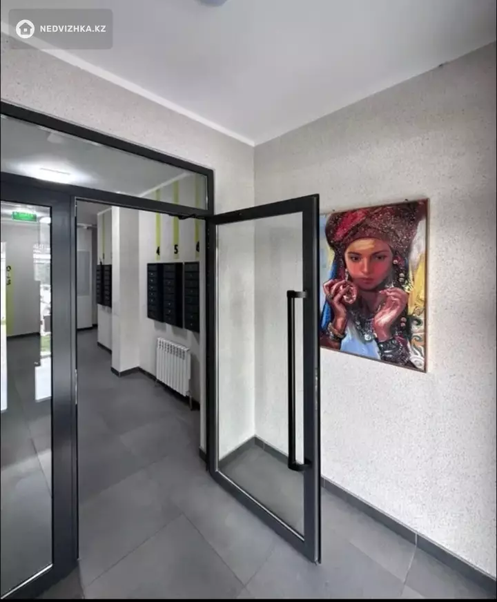 2-комнатная квартира, этаж 2 из 6, 55 м², фотография 2