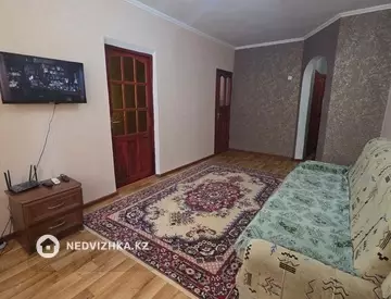 2-комнатная квартира, этаж 1 из 4, 37 м²