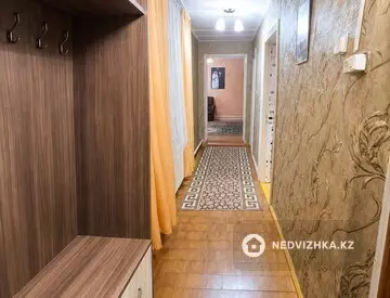 4-бөлмелі үй, 3.9 соттық, 69 м², 10-нобай