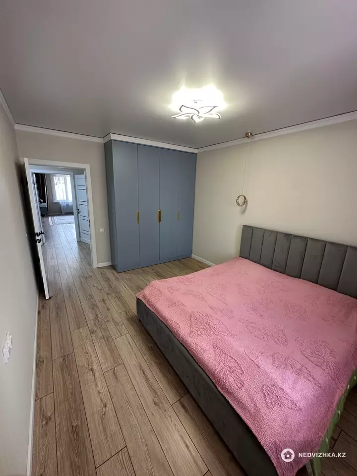 2-комнатная квартира, этаж 5 из 17, 49 м²