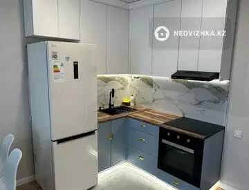 2-комнатная квартира, этаж 5 из 17, 49 м², миниатюра 9