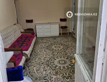 3-комнатная квартира, этаж 4 из 4, 58 м²
