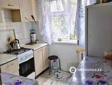 3-комнатная квартира, этаж 4 из 4, 58 м², миниатюра 8