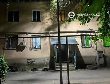 2-комнатная квартира, этаж 2 из 2, 42 м²
