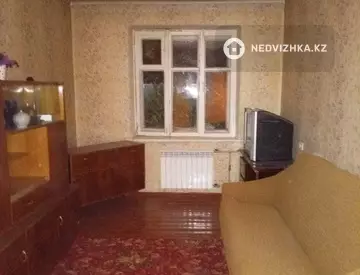 2-комнатная квартира, этаж 2 из 2, 42 м²