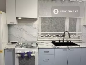 5-бөлмелі үй, 8 соттық, 82 м², 2-нобай