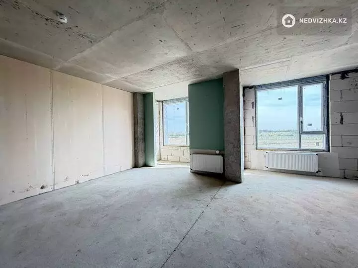 1-комнатная квартира, этаж 3 из 9, 47 м², фотография 2