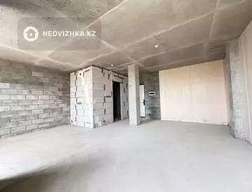 1-комнатная квартира, этаж 3 из 9, 47 м², миниатюра 1