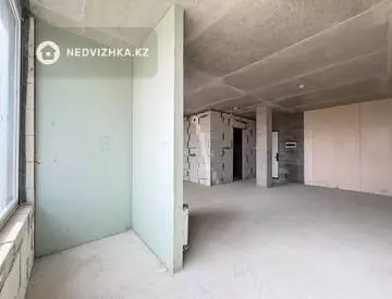 1-комнатная квартира, этаж 3 из 9, 47 м², миниатюра 11