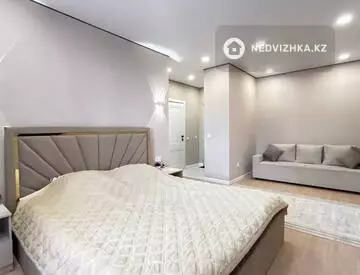 1-комнатная квартира, этаж 6 из 9, 39 м², миниатюра 1