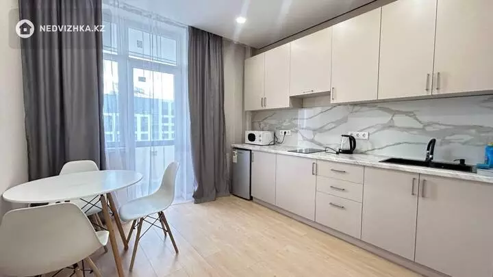 1-комнатная квартира, этаж 6 из 9, 39 м², фотография 3