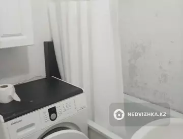 2-комнатная квартира, этаж 3 из 5, 42 м²