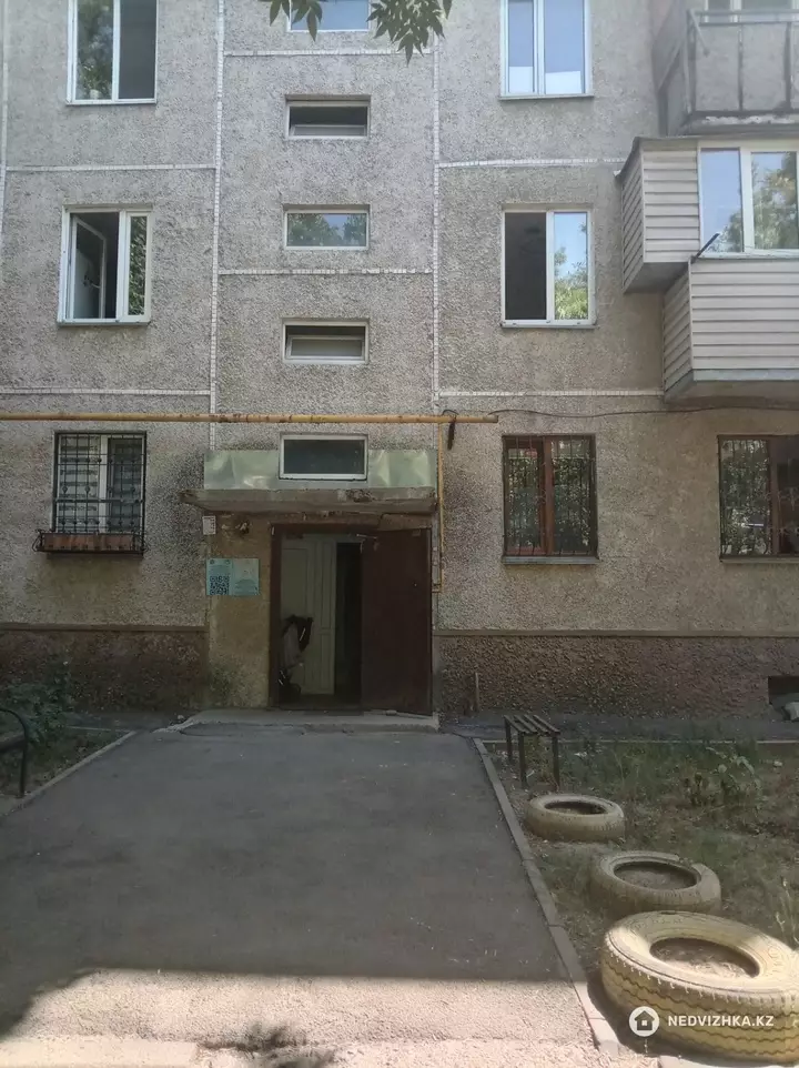 2-бөлмелі пәтер, қабат 3 барлық қабат саны 5, 42 м², 3-фотосурет