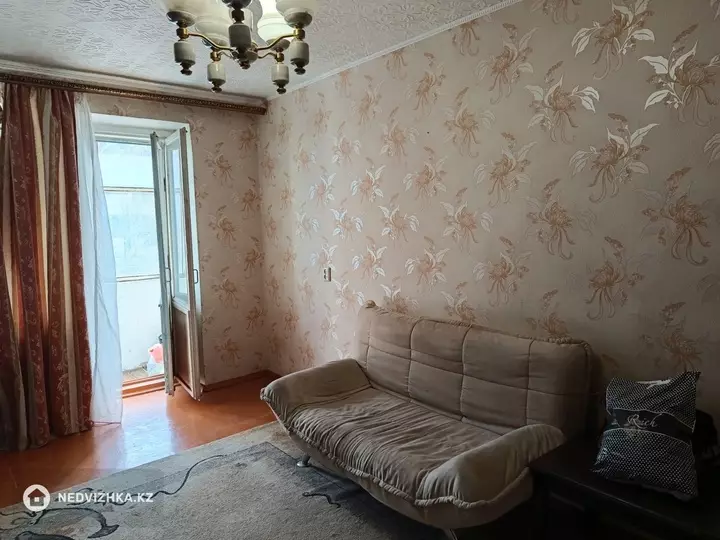 1-комнатная квартира, этаж 2 из 6, 31 м², фотография 3