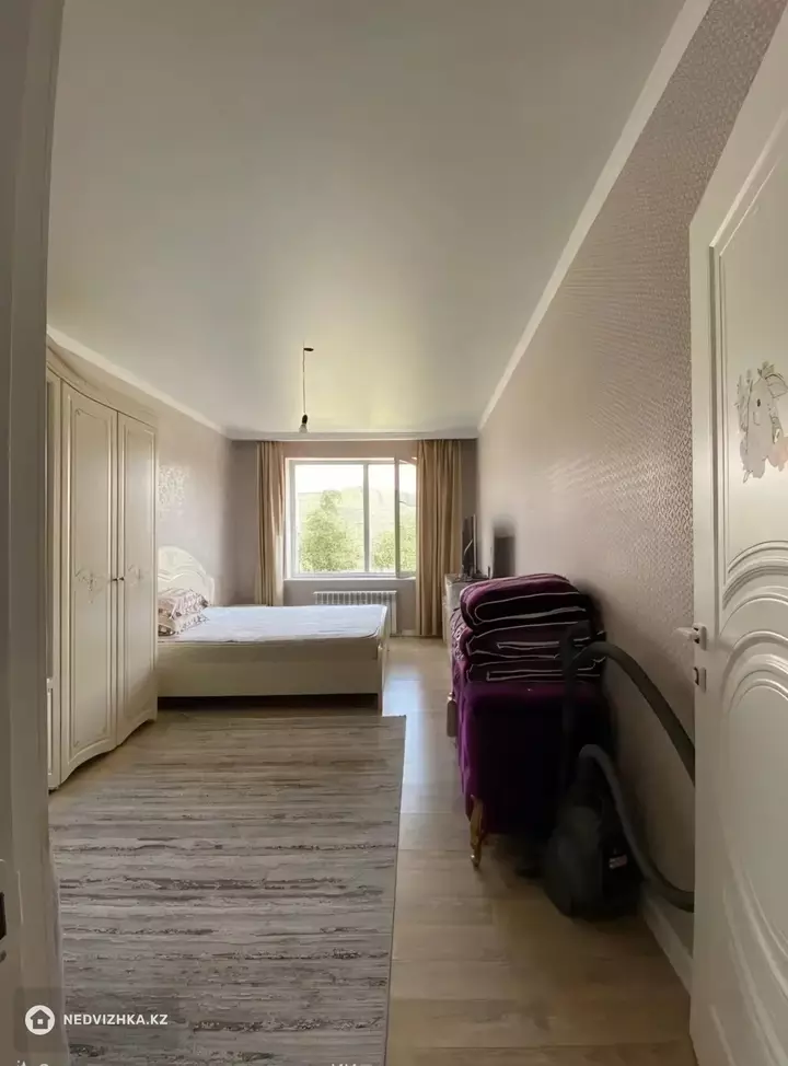3-бөлмелі пәтер, қабат 4 барлық қабат саны 7, 90 м², 3-фотосурет