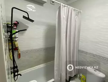 3-комнатная квартира, этаж 4 из 7, 90 м², миниатюра 10