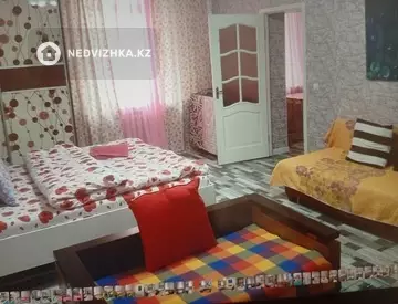 1-комнатная квартира, этаж 2 из 3, 45 м², На длительный срок