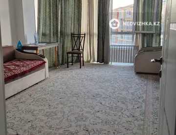 1-комнатная квартира, этаж 4 из 5, 52 м²
