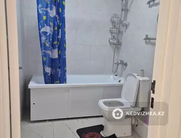 1-комнатная квартира, этаж 4 из 5, 52 м², миниатюра 9