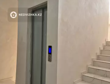 1-комнатная квартира, этаж 4 из 5, 52 м², миниатюра 10