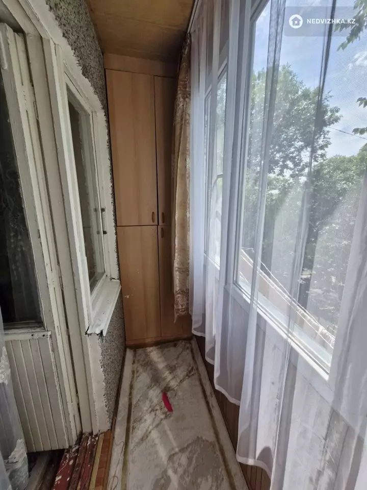 3-комнатная квартира, этаж 4 из 4, 58 м², фотография 4