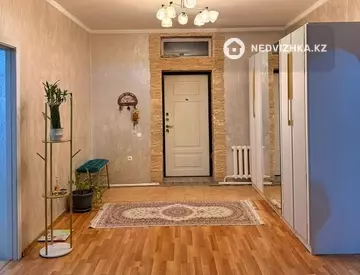 6-комнатный дом, 10 соток, 200 м²