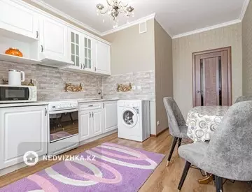 1-комнатная квартира, этаж 8 из 14, 45 м², Посуточно, миниатюра 6