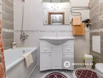 1-комнатная квартира, этаж 8 из 14, 45 м², Посуточно, миниатюра 11