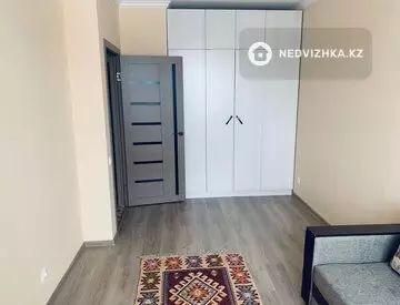 1-комнатная квартира, этаж 6 из 9, 33 м²