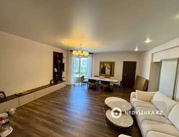 2-комнатная квартира, этаж 4 из 4, 95 м², миниатюра 3