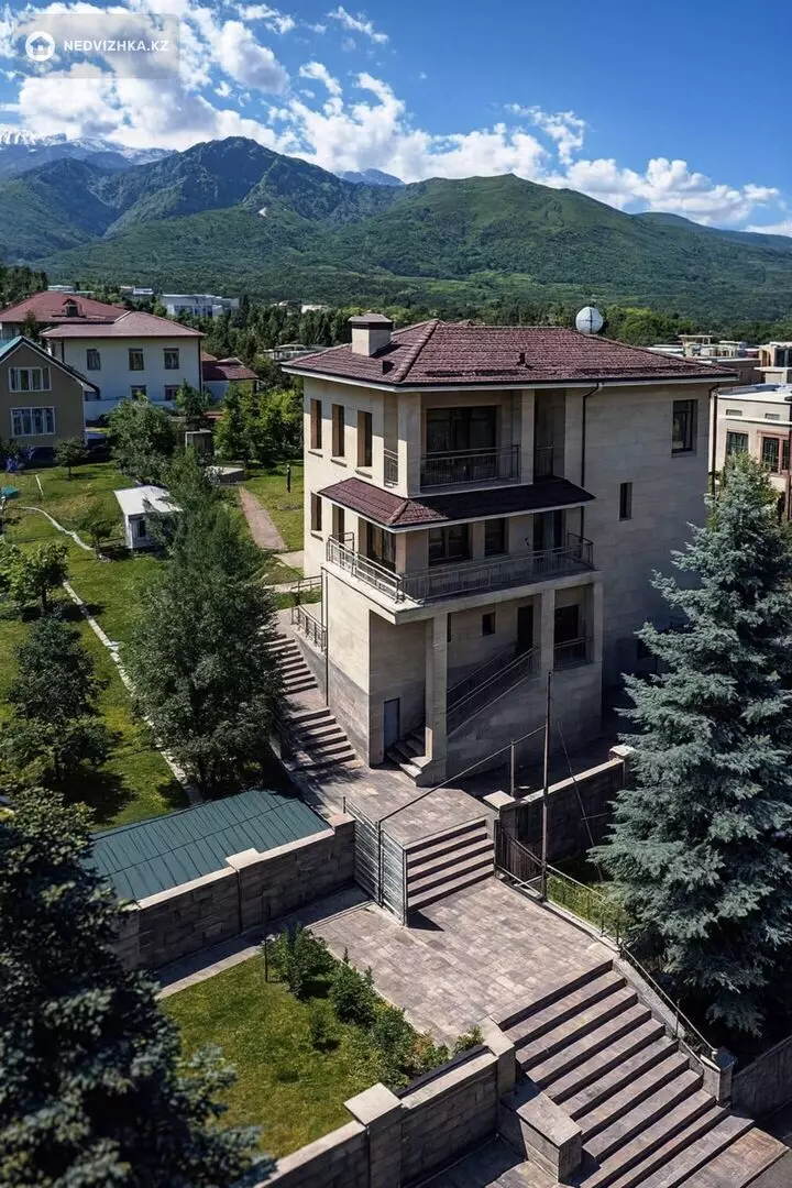 500 м², 5-комнатный дом, 10 соток, 500 м², изображение - 1