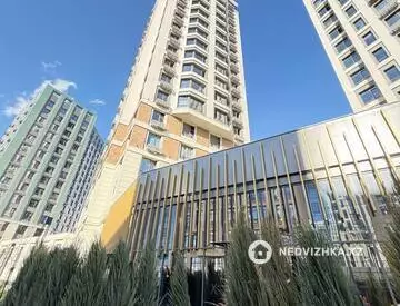2-комнатная квартира, этаж 14 из 18, 76 м², миниатюра 4