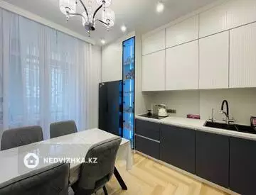 3-бөлмелі пәтер, қабат 3 барлық қабат саны 15, 87 м², 5-нобай