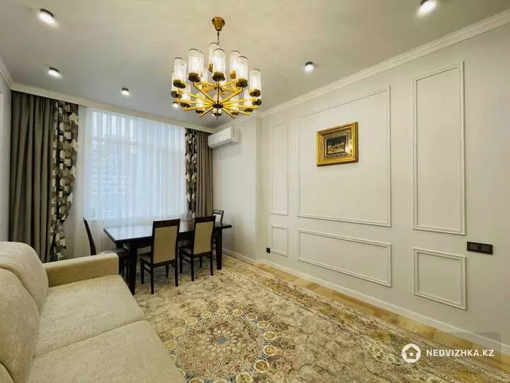 3-комнатная квартира, этаж 3 из 15, 87 м², фотография 2