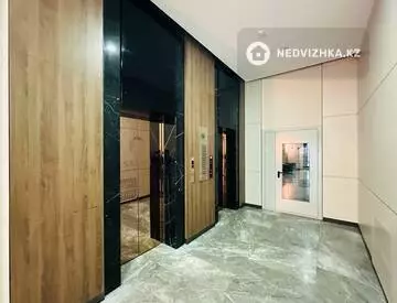 1-комнатная квартира, этаж 7 из 12, 40 м², миниатюра 11
