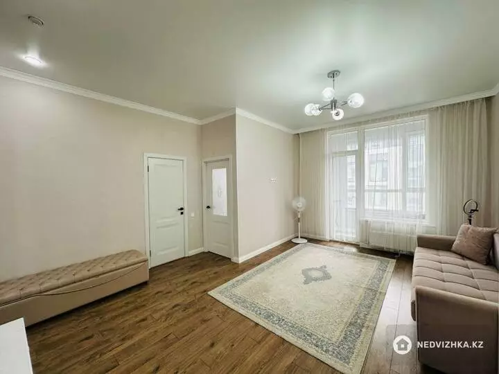 1-комнатная квартира, этаж 7 из 12, 40 м²
